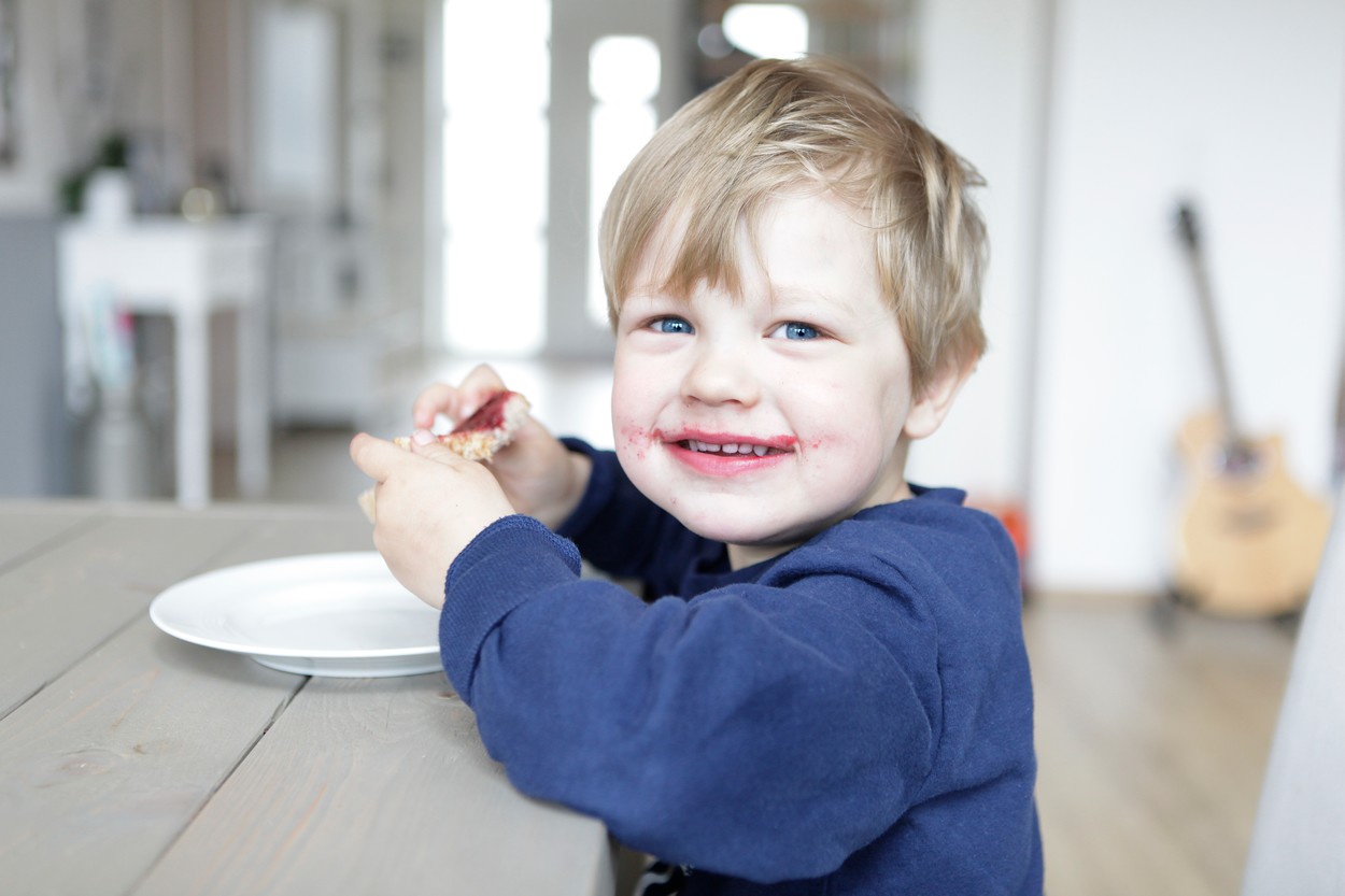 Šest živil, ki jih otroci ne smejo prepogosto jesti