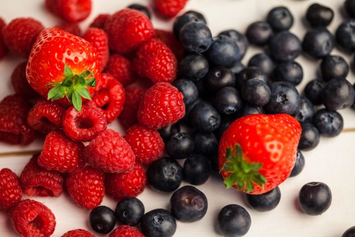 jagodičevje, jagode, maline, borovnice