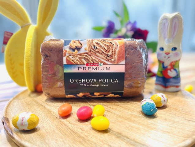 Slastna in sočna orehova potica. Foto: Mama.Over.Net