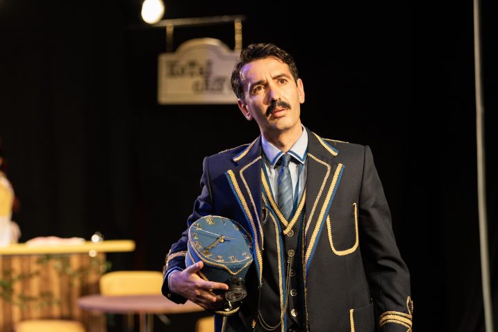 Peron čudes, Cirkus Fuskabo